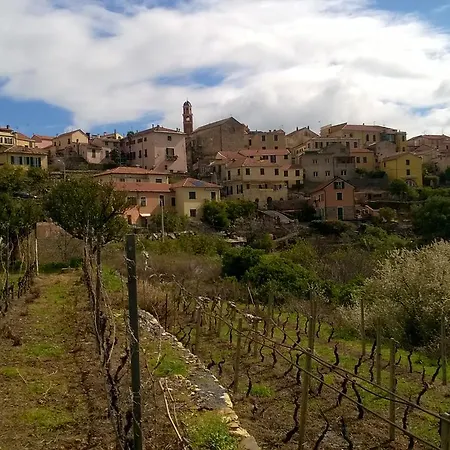 Alloggio per agriturismo Ca' De Pippu *